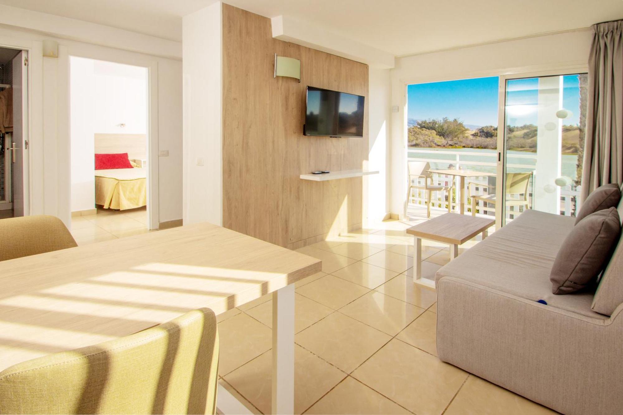 Apartamentos Cocoteros Maspalomas  Exteriör bild
